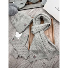 Moncler Caps Scarfs